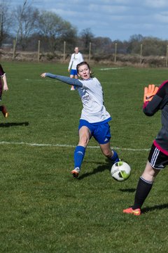 Album: F Wiemersdorf am 24.3.19 - Frauen TSV Wiemersdorf - VfL Struvenhütten : Ergebnis: 3:1